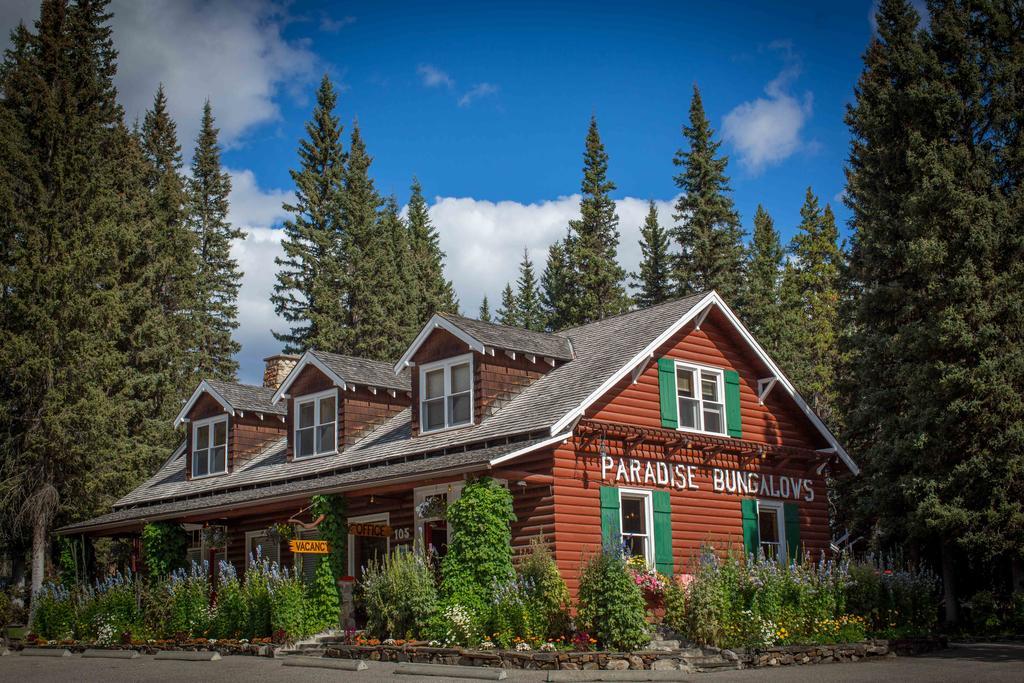Paradise Lodge And Bungalows Lago Louise Exterior foto