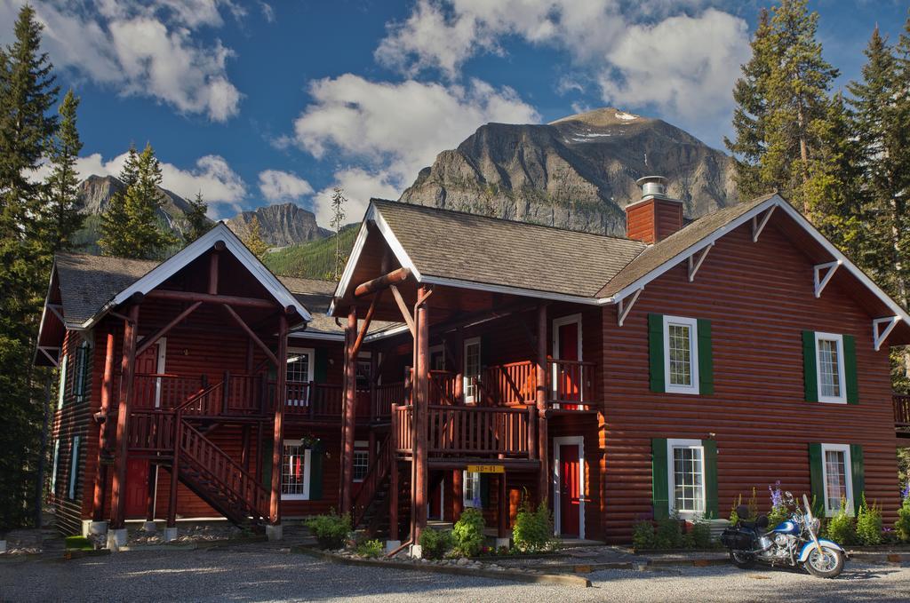 Paradise Lodge And Bungalows Lago Louise Exterior foto