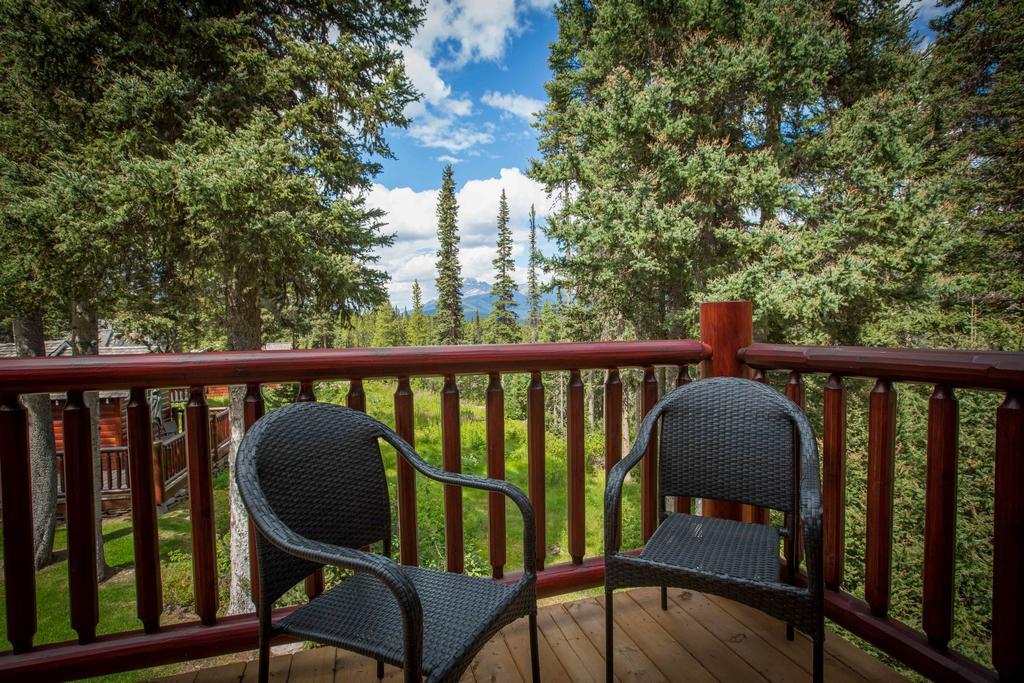 Paradise Lodge And Bungalows Lago Louise Exterior foto