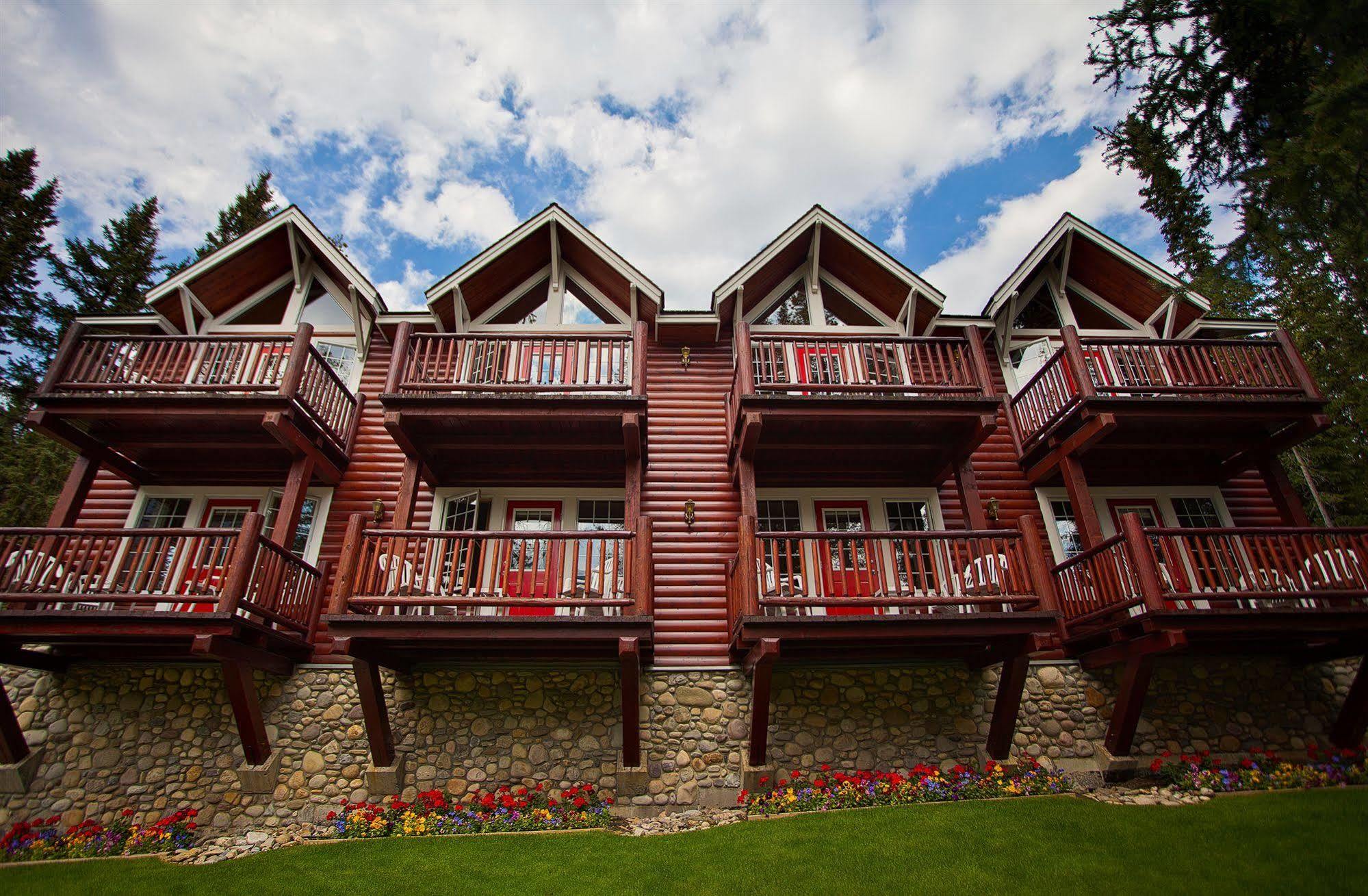 Paradise Lodge And Bungalows Lago Louise Exterior foto